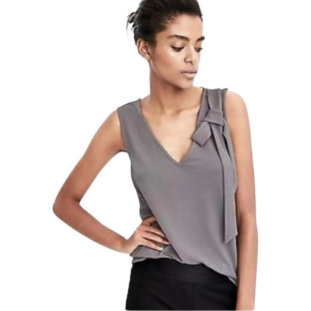 BANANA REPUBLIC Sleeveless Bow Tie Detail Top